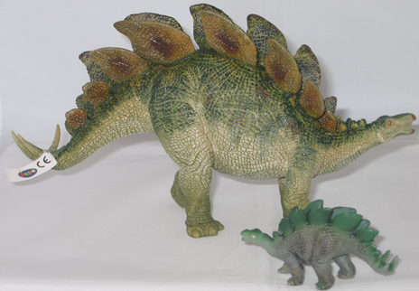An adult and baby Stegosaurus perhaps?