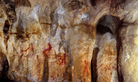Evidence of Neanderthal Cave Art (Spain).