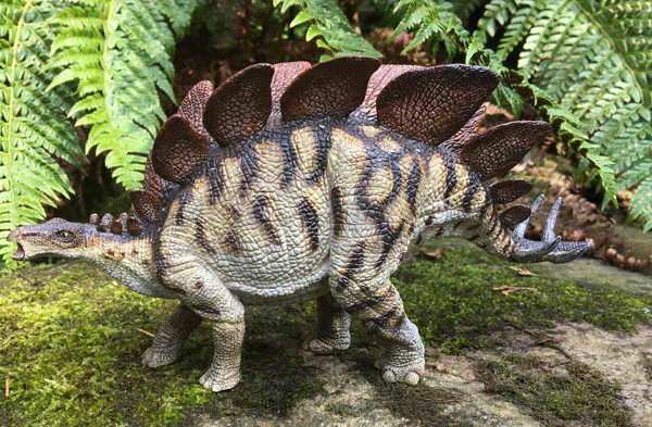 Papo Stegosaurus (new colour variant).