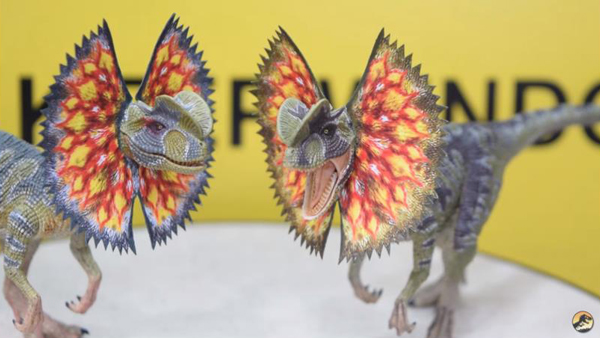 Rebor Dilophosaurus models with their accessories (ruffs).