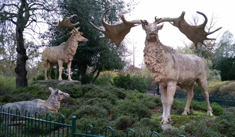 Megaloceros statues.