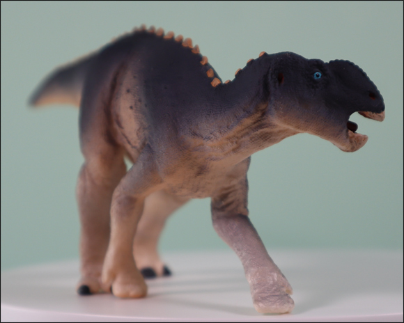 The Wild Safari Prehistoric World Gryposaurus dinosaur model.
