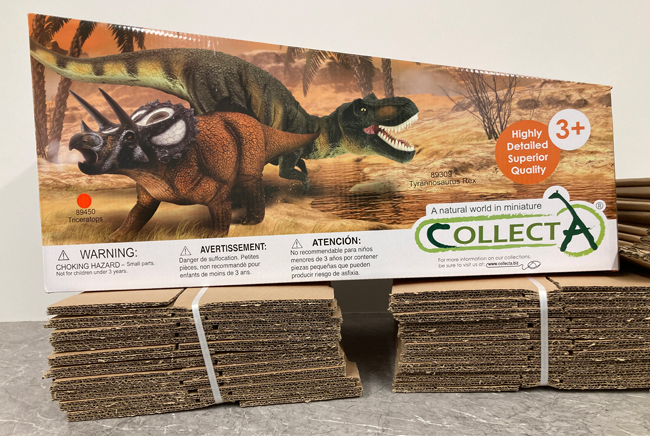 The CollectA 1:15 scale dinosaur model carry case.