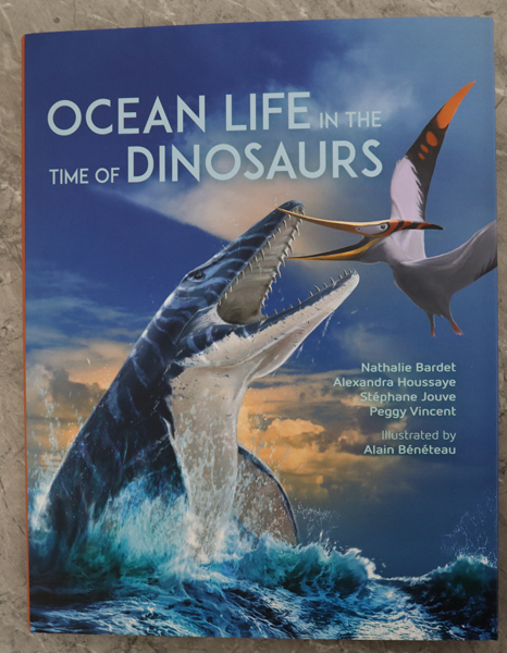 "Ocean Life in the time of Dinosaurs" front cover.