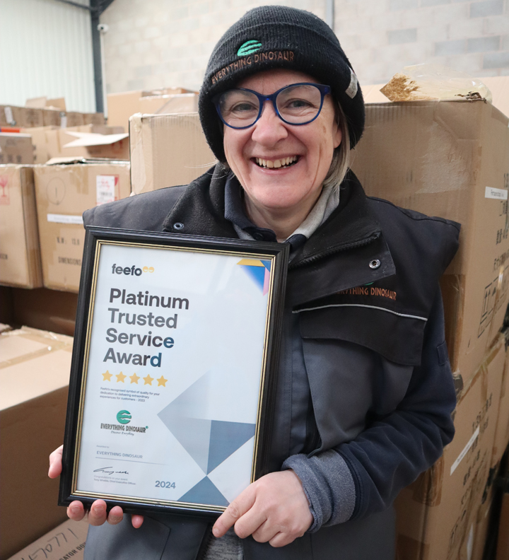 Sue Judd of Everything Dinosaur with the Platinum Trusted Service Award.